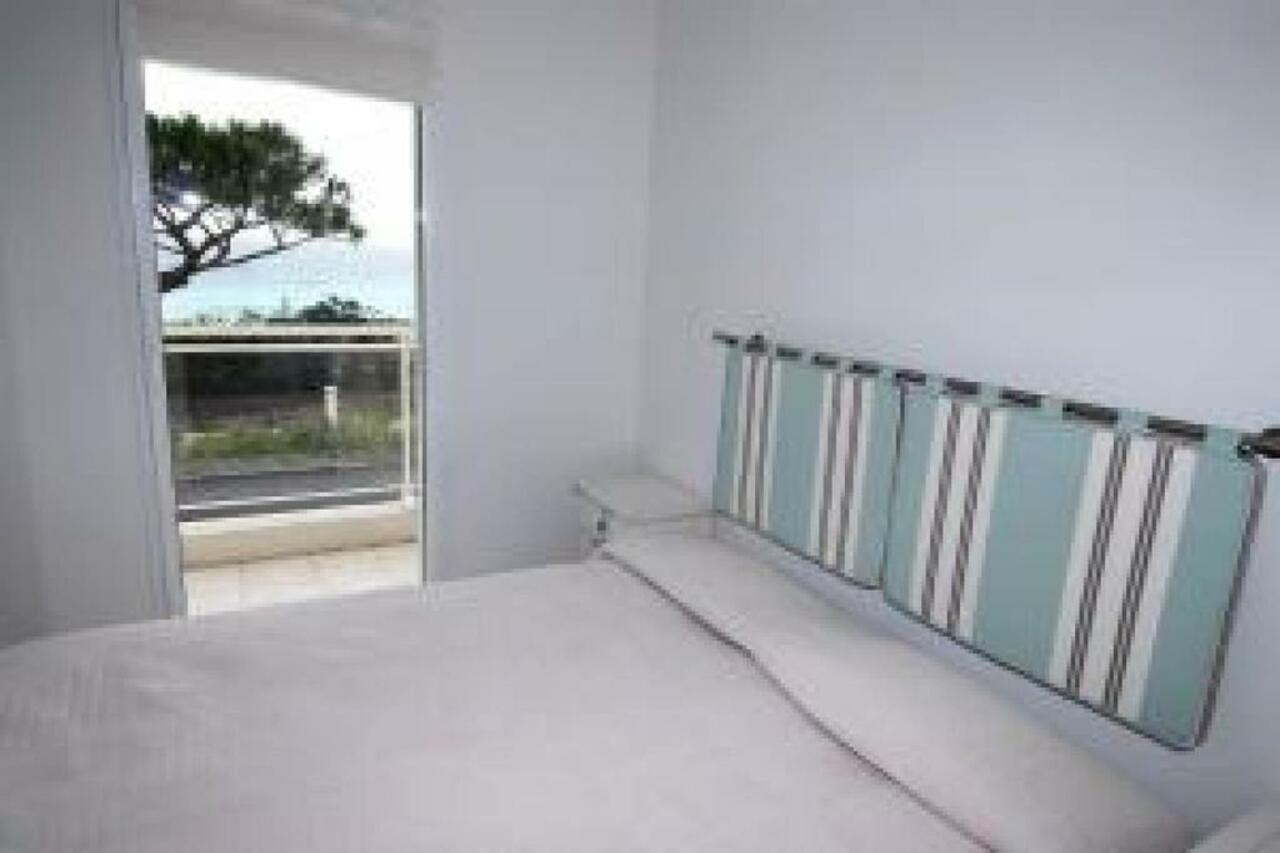 Stunning 2 Bed, 2 Bath Apt On The Cannes Sea Front Has Swimming Pool And Is A Secure Modern Building 464 Екстериор снимка