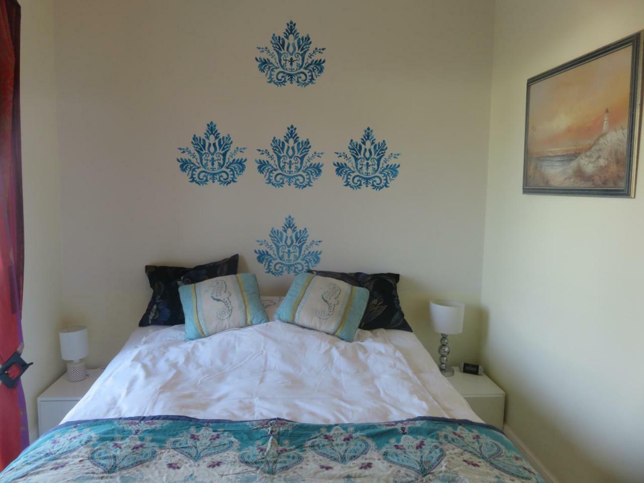 Stunning 2 Bed, 2 Bath Apt On The Cannes Sea Front Has Swimming Pool And Is A Secure Modern Building 464 Екстериор снимка